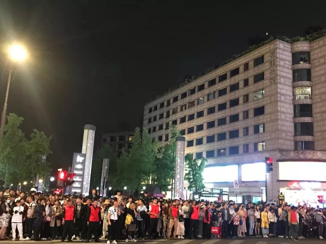 皇冠体育