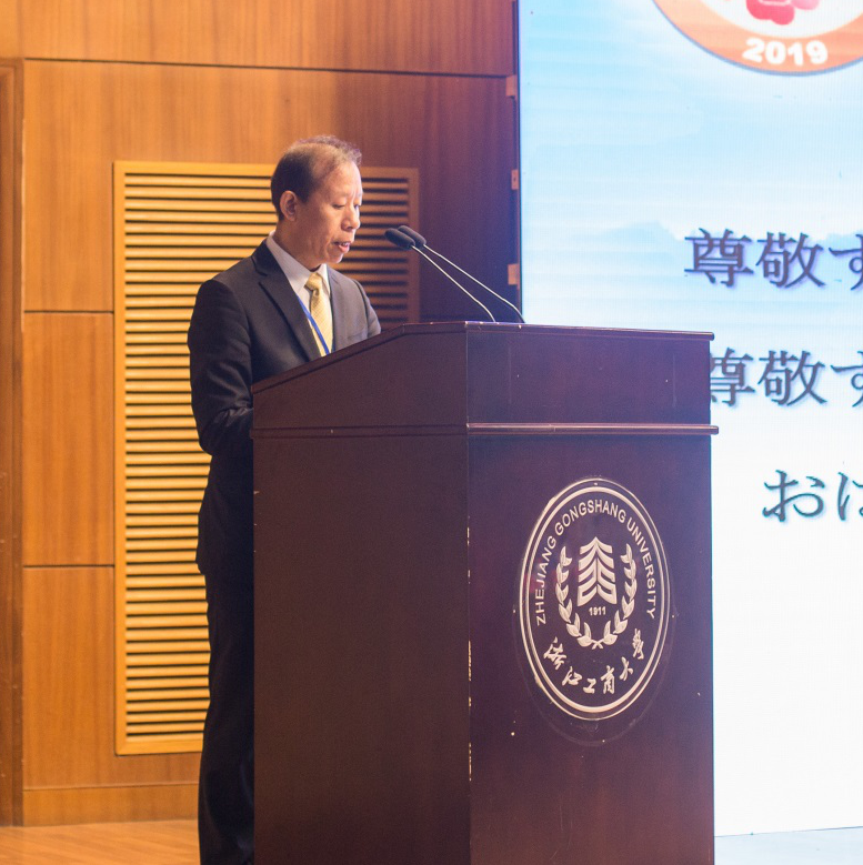 皇冠体育