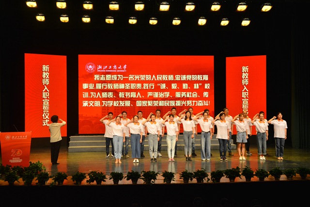 皇冠体育