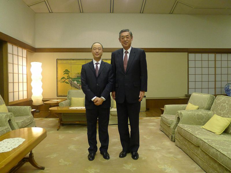 皇冠体育
