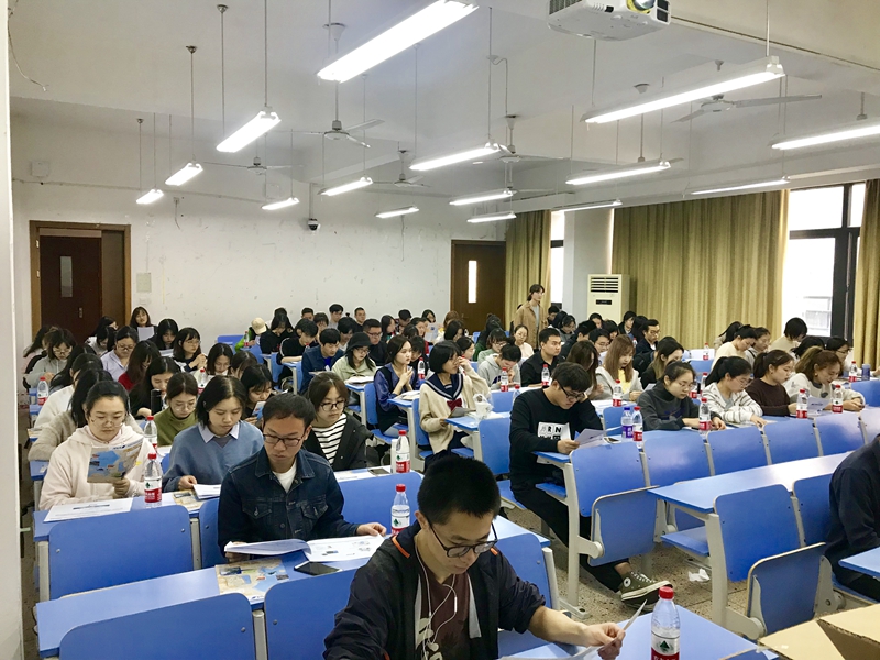 皇冠体育