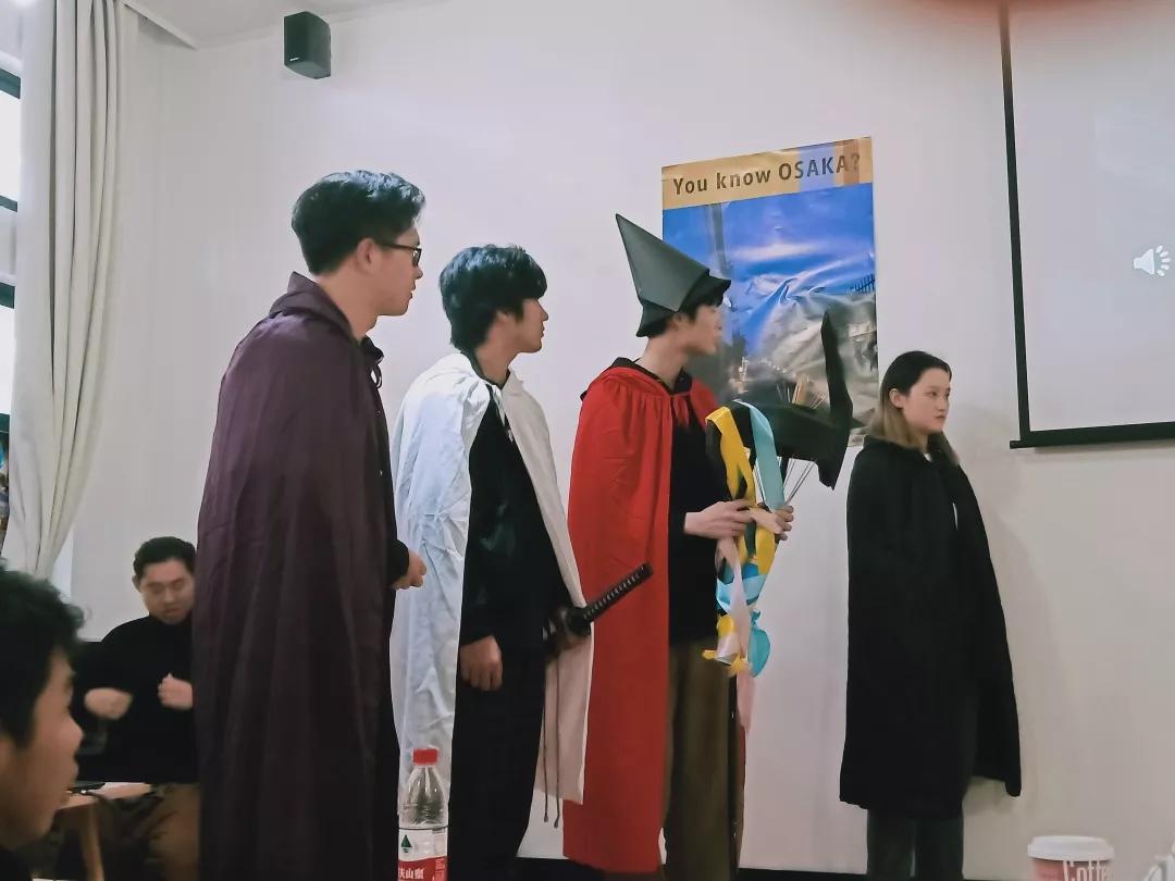 皇冠体育