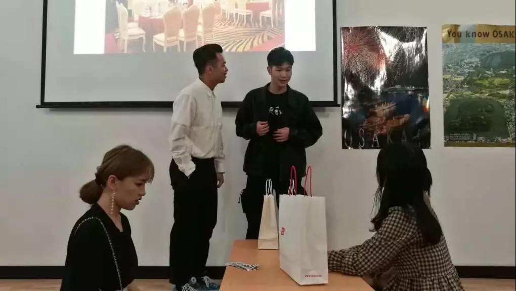 皇冠体育