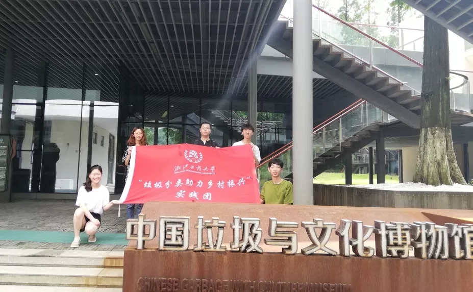 皇冠体育