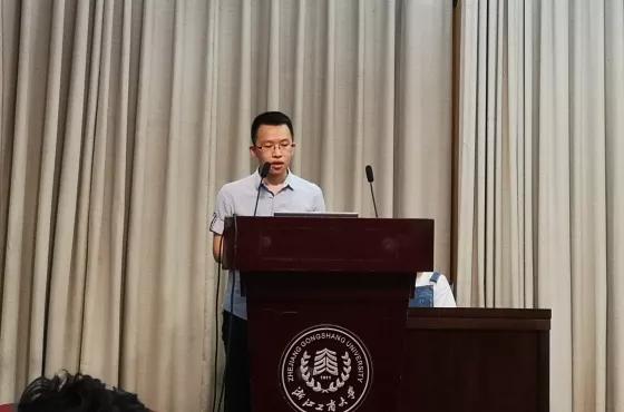 皇冠体育