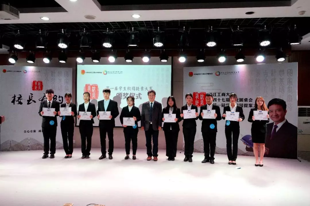 皇冠体育