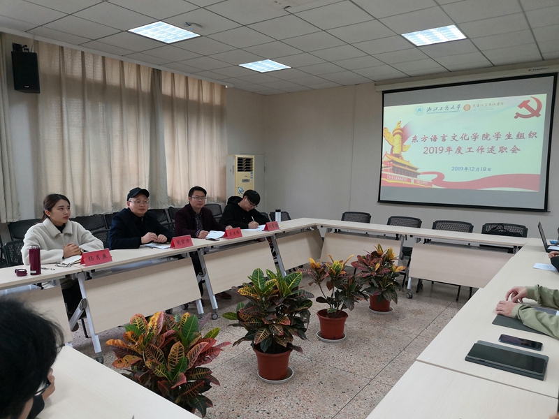皇冠体育