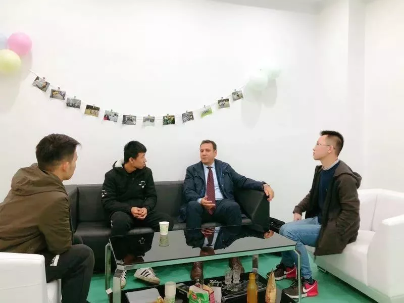 皇冠体育