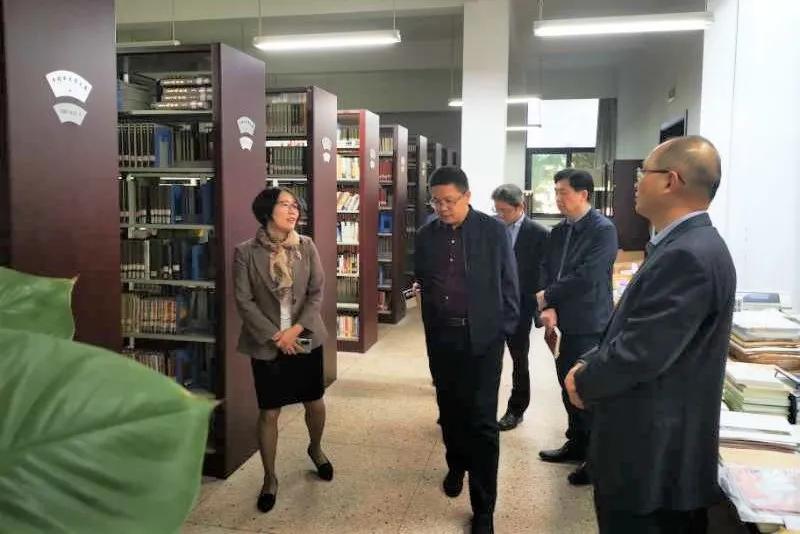 皇冠体育