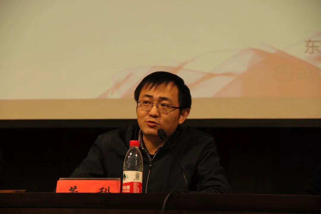 皇冠体育