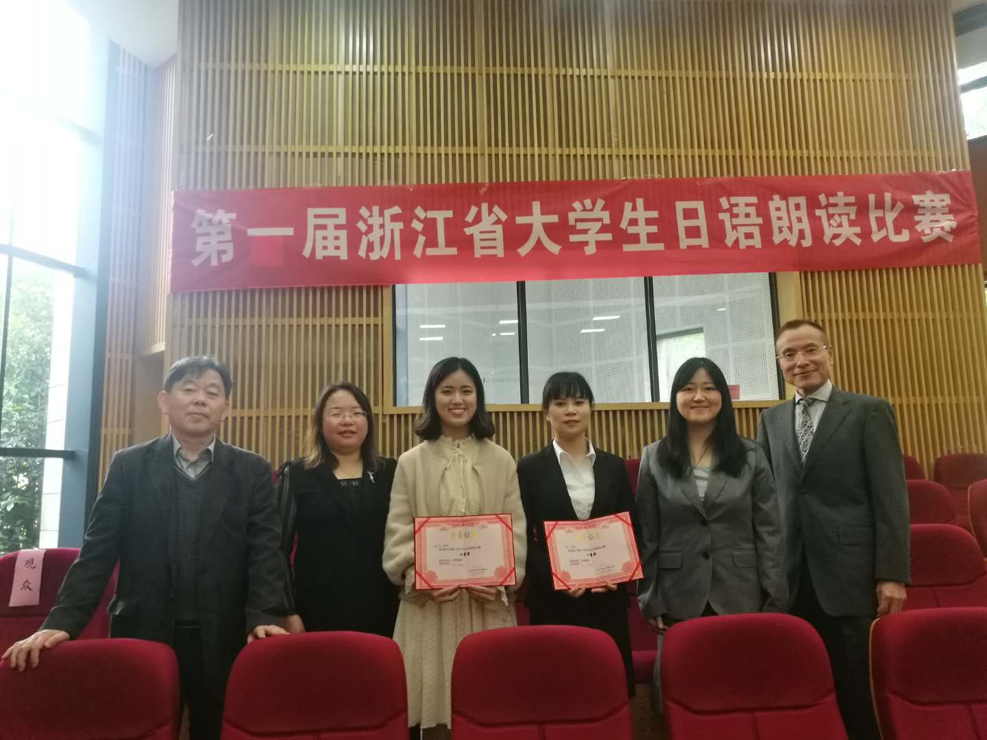 皇冠体育