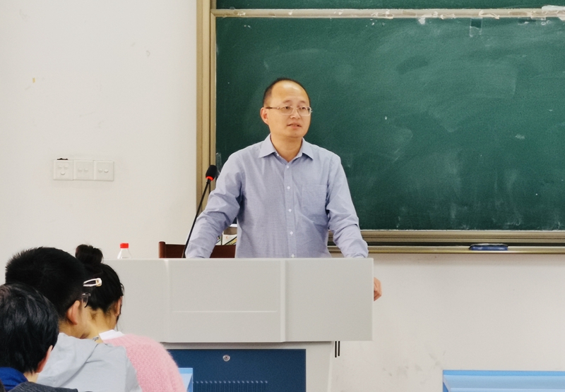 皇冠体育