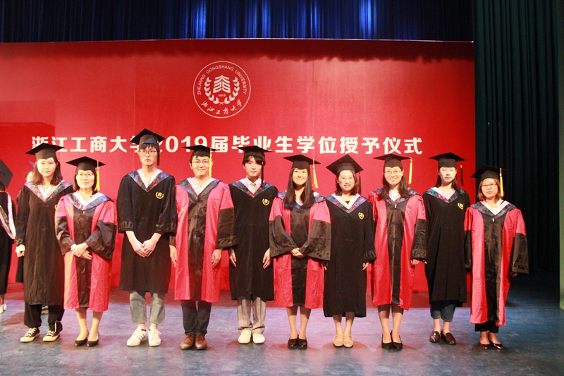 皇冠体育