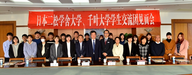 皇冠体育