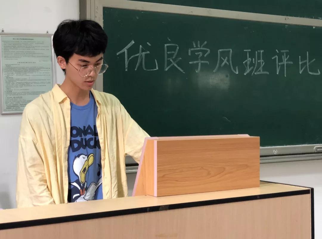 皇冠体育