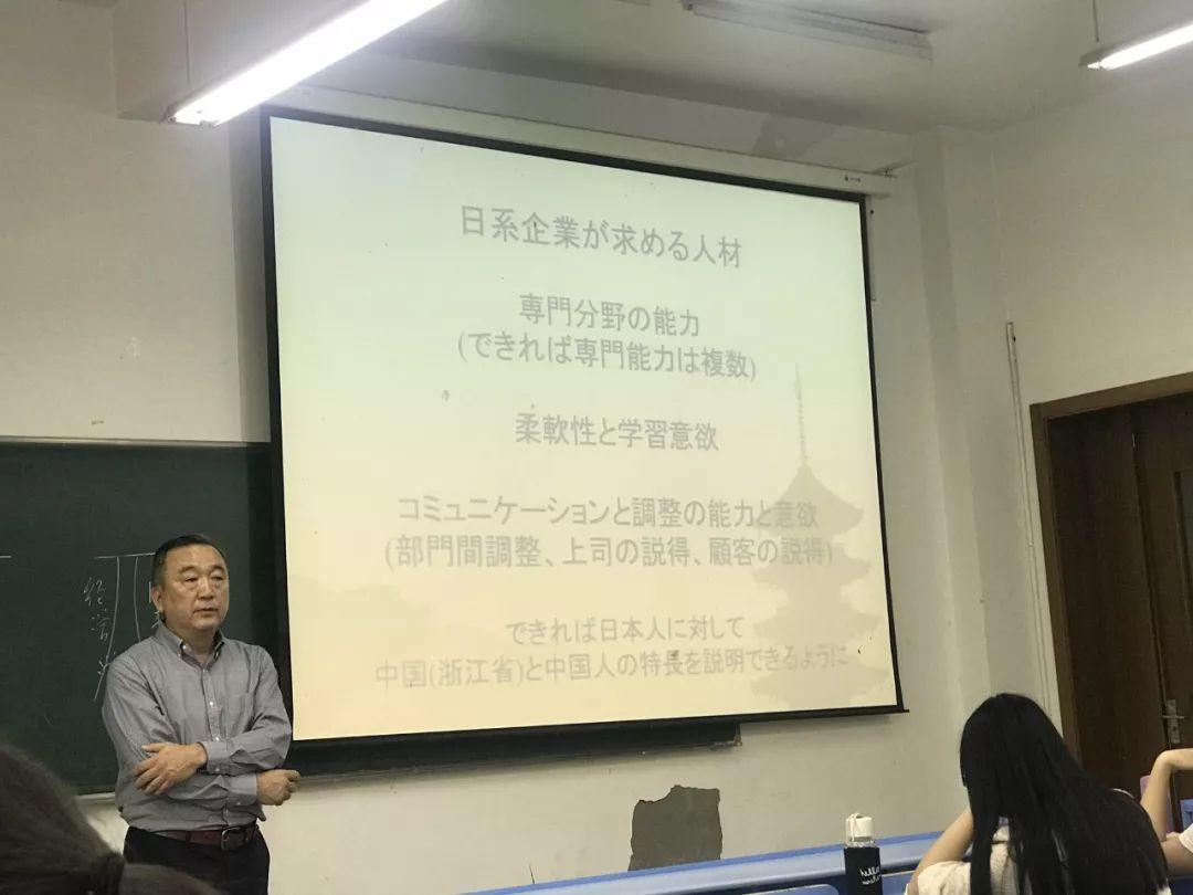 皇冠体育