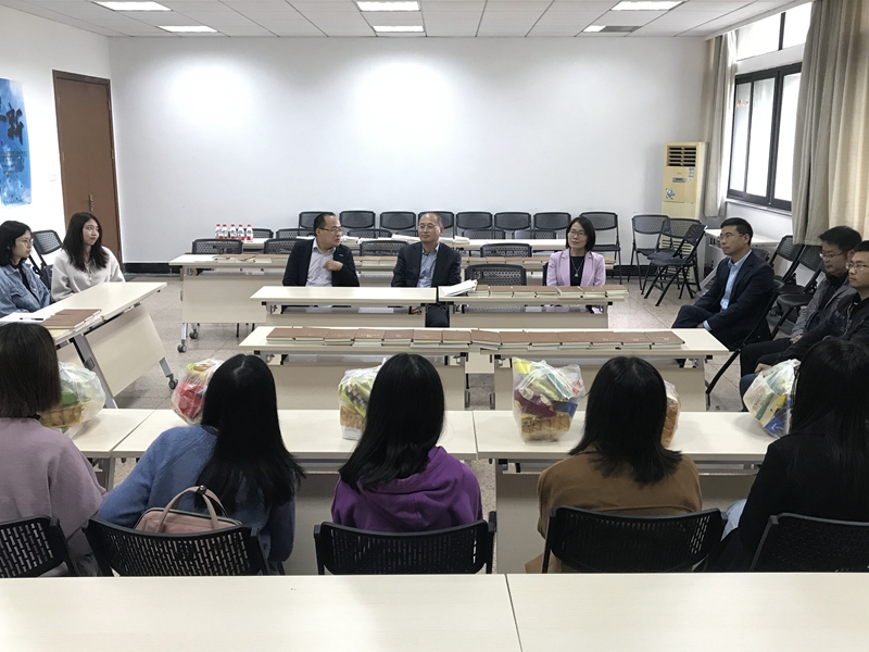 皇冠体育