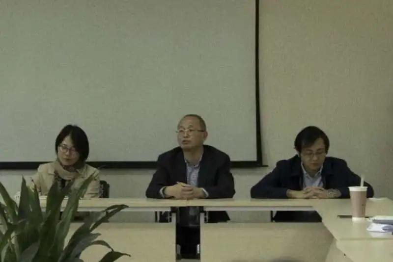 皇冠体育