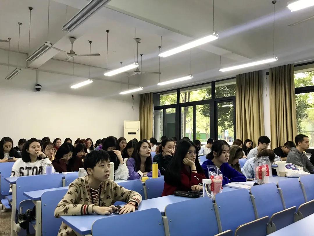 皇冠体育