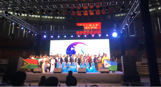 皇冠体育