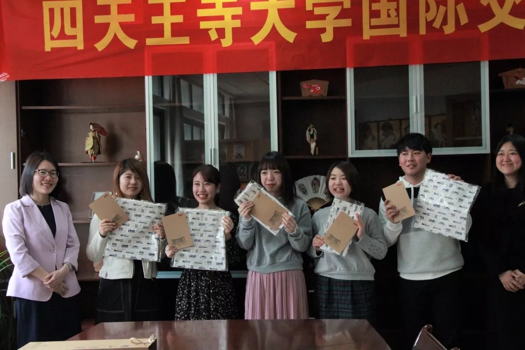 皇冠体育