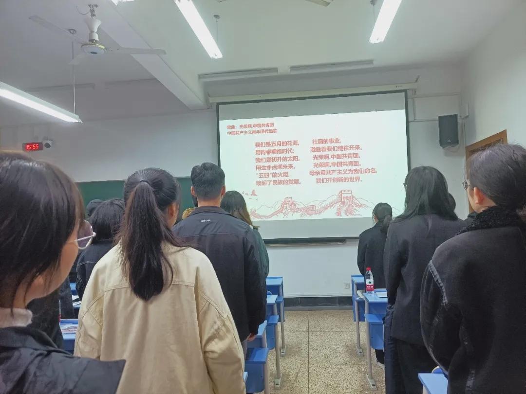 皇冠体育